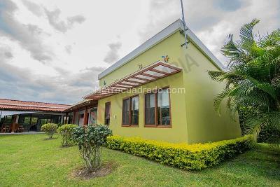 Casa de 3 alcobas en venta en Matapalo, Palmira · foto 3 de 17