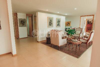 Apartamento de 2 alcobas en venta en Bellavista, Cali, 220 m² · foto 4 de 20