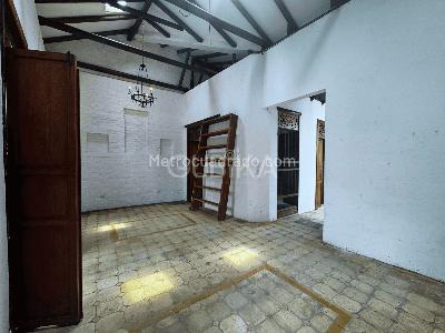 Casa de 3 alcobas en venta en San Antonio, Cali, 232 m² · foto 16 de 20