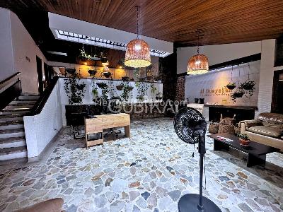 Casa de 5 alcobas en venta en Miraflores, Cali, 785 m² · foto 3 de 19