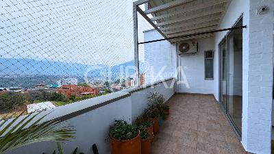 Apartamento de 3 alcobas en venta en Bellavista, Cali, 220 m² · foto 3 de 19