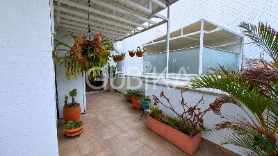 Apartamento de 3 alcobas en venta en Bellavista, Cali, 220 m² · foto 4 de 19