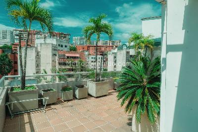 Apartamento de 2 alcobas en venta en Santa Teresita, Cali, 240 m² · foto 4 de 20