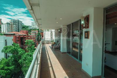 Apartamento de 2 alcobas en venta en Santa Teresita, Cali, 240 m² · foto 3 de 20