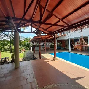 Casa de 5 alcobas en venta en Pance La Viga, Cali, 700 m² · foto 2 de 19