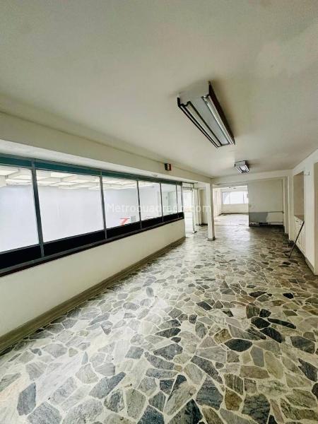 Oficina en Arriendo, Avenida Del Centro, Manizales - Vista 3