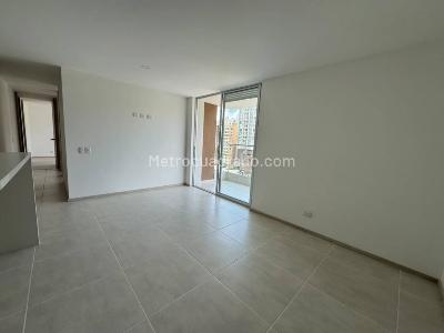 Apartamento de 3 alcobas en arriendo en Avenida Kevin Angel, Manizales, 75 m² · foto 3 de 15