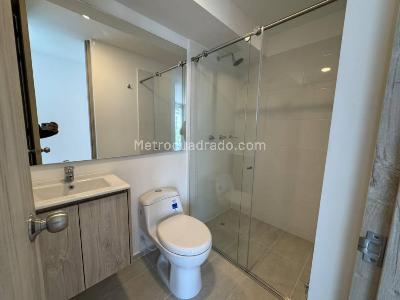 Apartamento de 3 alcobas en arriendo en Avenida Kevin Angel, Manizales, 75 m² · foto 9 de 15