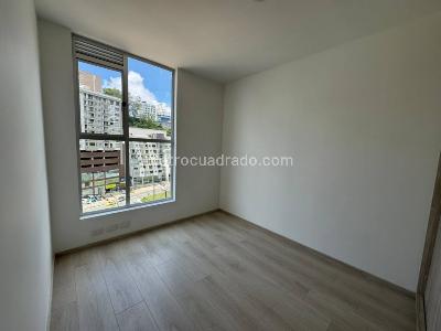 Apartamento de 3 alcobas en arriendo en Avenida Kevin Angel, Manizales, 75 m² · foto 10 de 15