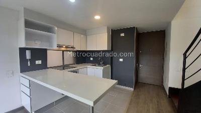 Apartamento en venta en Ciudad Salitre, Bogotá · foto 2 de 19