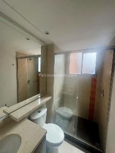 Apartamento de 3 alcobas en venta en San Antonio Norte, Bogotá, 72 m² · foto 14 de 20