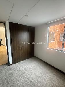 Apartamento de 3 alcobas en venta en San Antonio Norte, Bogotá, 72 m² · foto 12 de 20