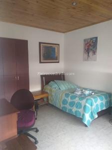Casa de 5 alcobas en venta en San Luis, Bogotá, 240 m² · foto 19 de 20