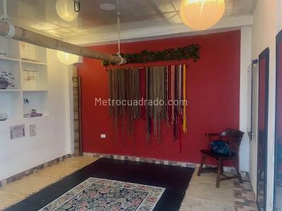 Casa de 5 alcobas en venta en San Luis, Bogotá, 240 m² · foto 9 de 20