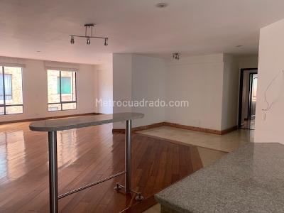 Apartamento de 3 alcobas en venta en San Patricio Usaquen, Bogotá, 140 m² · foto 8 de 19