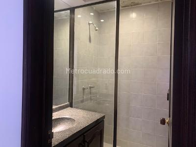 Apartamento de 3 alcobas en venta en San Patricio Usaquen, Bogotá, 140 m² · foto 13 de 19