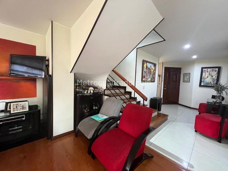 Casa – Bogotá, Localidad Suba - Más