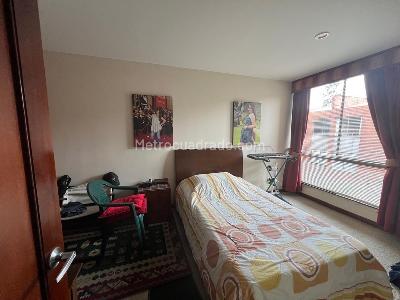 Casa de 4 alcobas en venta en Arboleda De Gratamira, Bogotá, 206 m² · foto 13 de 20