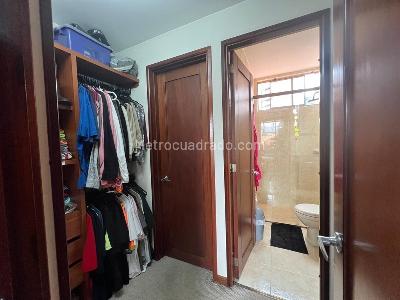 Casa de 4 alcobas en venta en Arboleda De Gratamira, Bogotá, 206 m² · foto 17 de 20