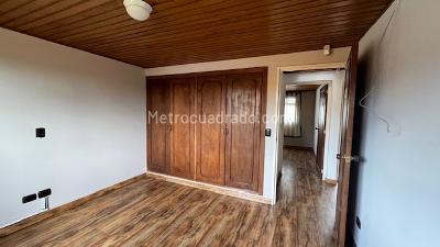Casa de 3 alcobas en venta en Vereda Fonqueta, Chía, 385 m² · foto 15 de 20