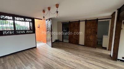Casa de 3 alcobas en venta en Vereda Fonqueta, Chía, 385 m² · foto 8 de 20