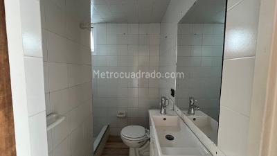 Casa de 3 alcobas en venta en Vereda Fonqueta, Chía, 385 m² · foto 4 de 20