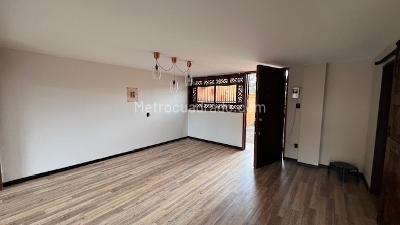 Casa de 3 alcobas en venta en Vereda Fonqueta, Chía, 385 m² · foto 7 de 20