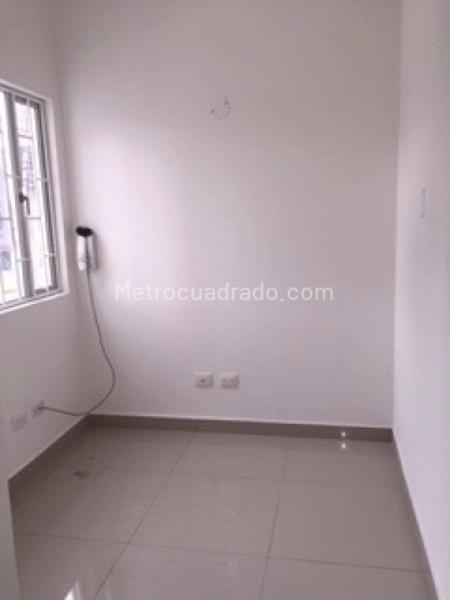 Oficina en Arriendo, RINCON DEL CHICO, Bogotá D.C. - Más