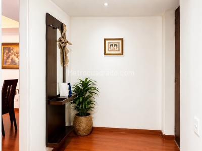 Apartamento en venta en La Colina Campestre, Bogotá · foto 3 de 20