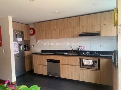 Casa de 3 alcobas en venta en Villas De Gratamira, Bogotá, 110 m² · foto 6 de 20