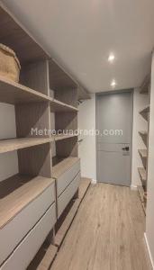 Apartamento de 1 alcoba en arriendo en Chico, Bogotá, 70 m² · foto 7 de 20