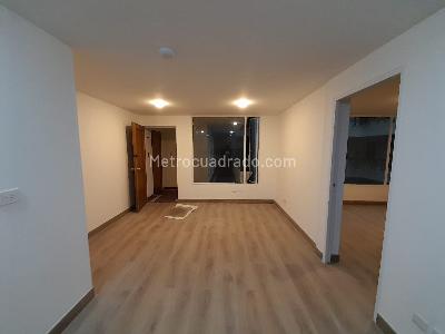 Apartaestudio en venta en Chapinero Central, Bogotá, 39 m² · foto 3 de 11