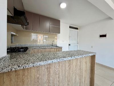 Apartamento en venta en Ciudad Mallorquin, Barranquilla · foto 3 de 10