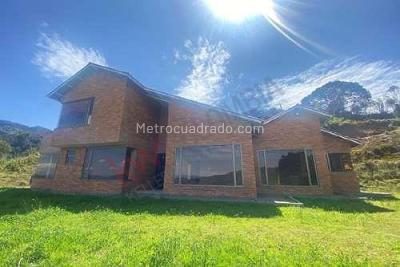 Casa de 5 alcobas en venta en Municipio De La Calera, La Calera · foto 3 de 20