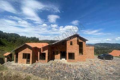 Casa de 5 alcobas en venta en Municipio De La Calera, La Calera · foto 5 de 20