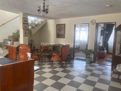 Casa en venta en San Fernando, Bogotá · foto 6 de 17