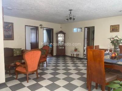 Casa en venta en San Fernando, Bogotá · foto 8 de 17