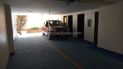 Casa de 4 alcobas en venta en Chia, Chía, 255 m² · foto 2 de 20