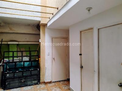 Apartamento de 5 alcobas en venta en Armenia, Bogotá, 280 m² · foto 8 de 15