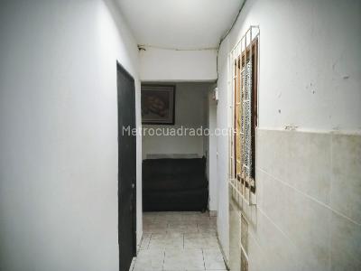 Apartamento de 5 alcobas en venta en Armenia, Bogotá, 280 m² · foto 9 de 15