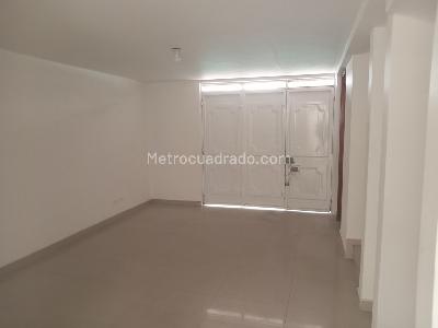 Casa en venta en Bojaca, Chía · foto 2 de 12