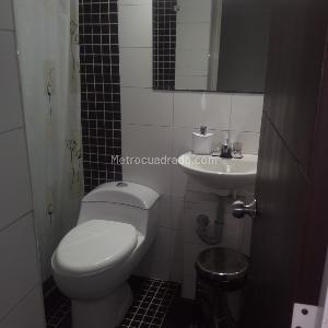 Apartamento de 3 alcobas en venta en La Felicidad, Bogotá, 54 m² · foto 8 de 9