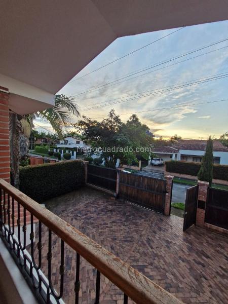 4BR House in llano Grande (360 m²) - 4