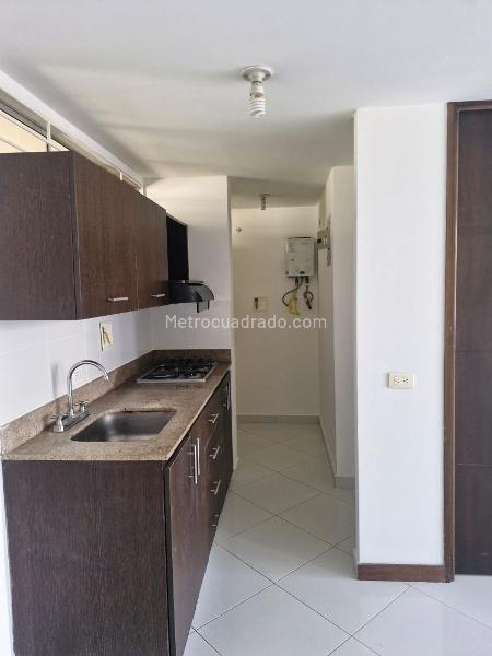 3BR Apartment with City View in El Poblado - 3