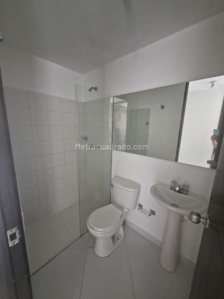 3BR Apartment with City View in El Poblado - 9