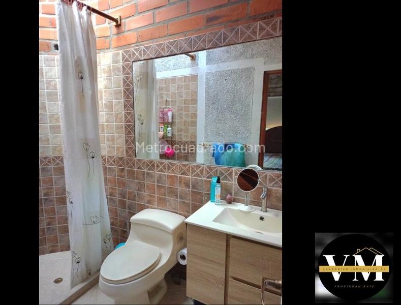 Spacious 5BR House in San Lucas - 4