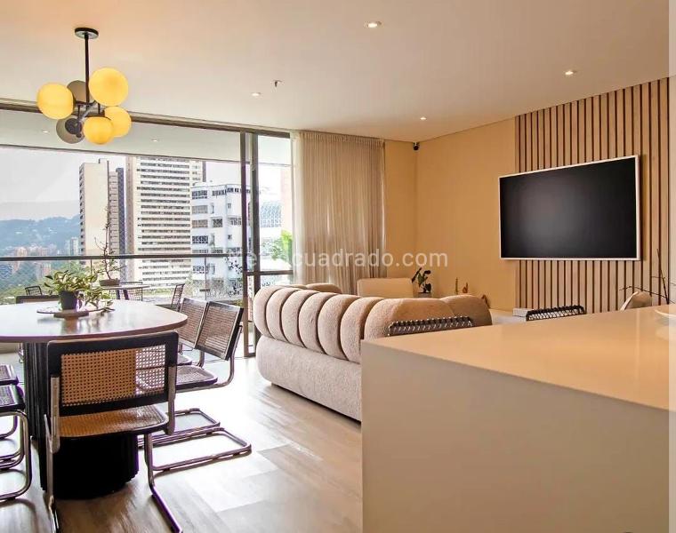 Apartamento de 3 Alcobas con Vista a la Ciudad en El Poblado - 3