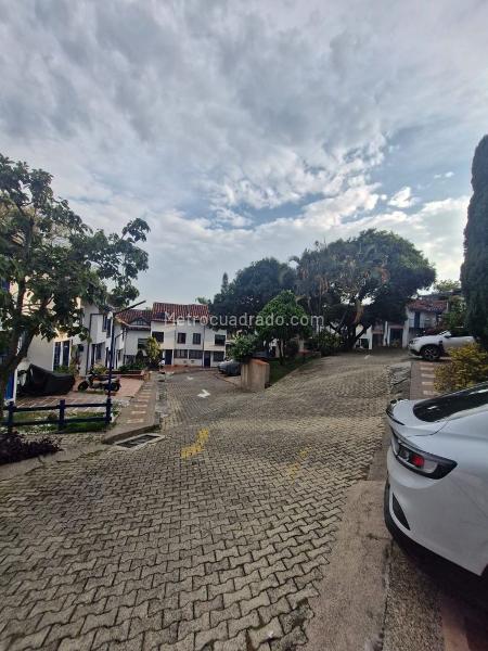 3BR House for Rent in Pilarica