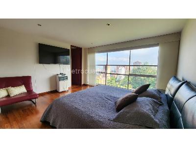 Apartamento de 4 alcobas en venta en Loma Benedictinos, Envigado, 261 m² · foto 8 de 20
