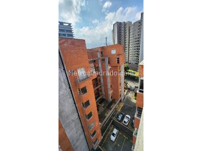 Apartamento de 4 alcobas en venta en Loma Benedictinos, Envigado, 261 m² · foto 9 de 20